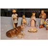 Image 3 : Goebel M.J Hummel Figurines (10)(Nativity Scene)