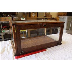 Wooden Glass Display Case (22"x11"x14")