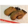 Image 1 : Vintage Boxing Gloves