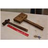 Image 2 : Wooden Mallet & A Hammer