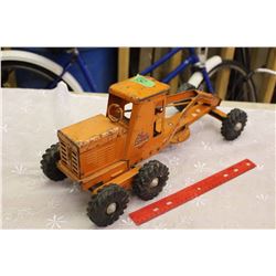 Lincoln Road Grader – 17" Long