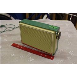 GE Radio – Green – Working