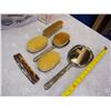 Image 1 : Sterling Silver Mirror And Handburshes