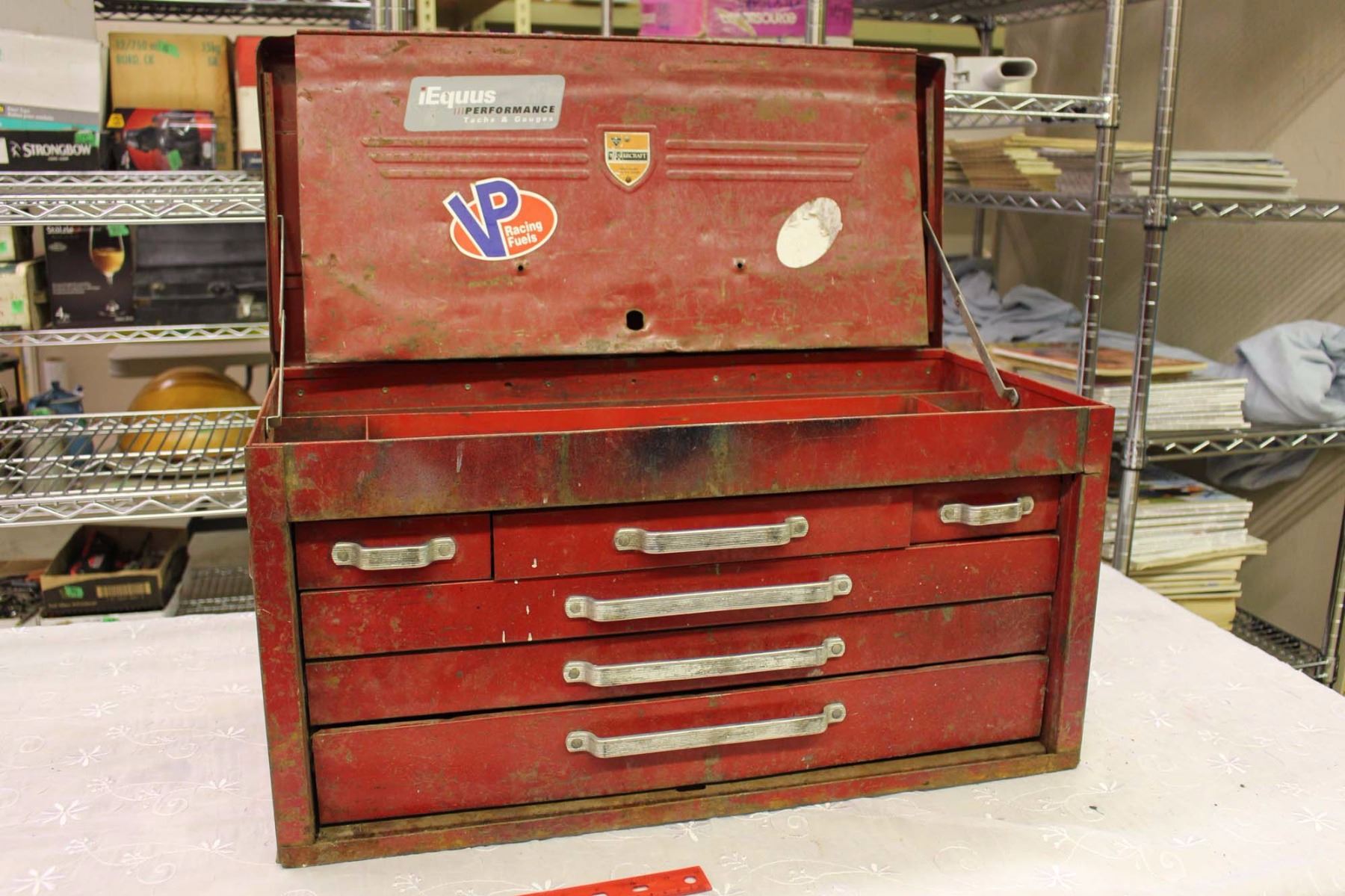 Red metal tool box Clearance