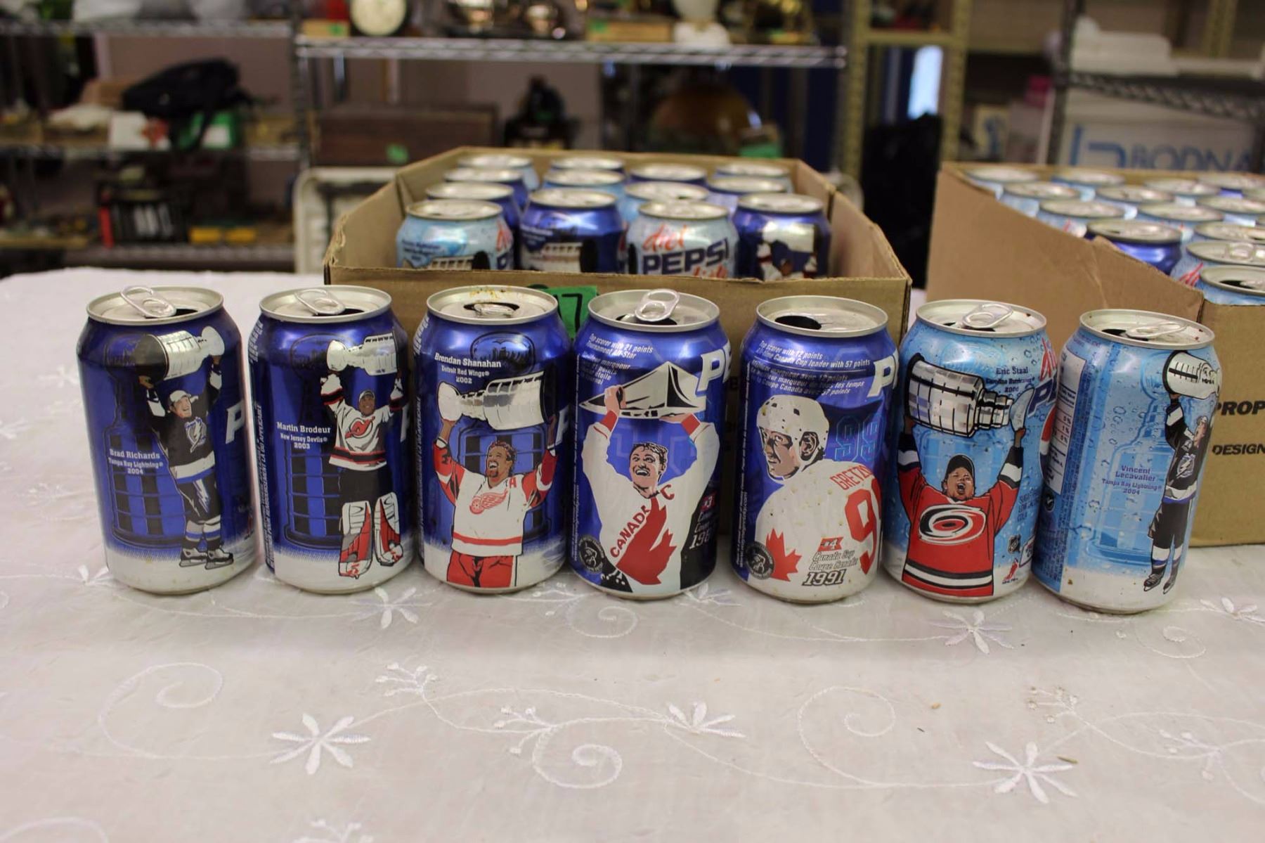 Lot of NHL Stanley Cup Pepsi& Diet Pepsi Cans (Labeled w/NHL Players)