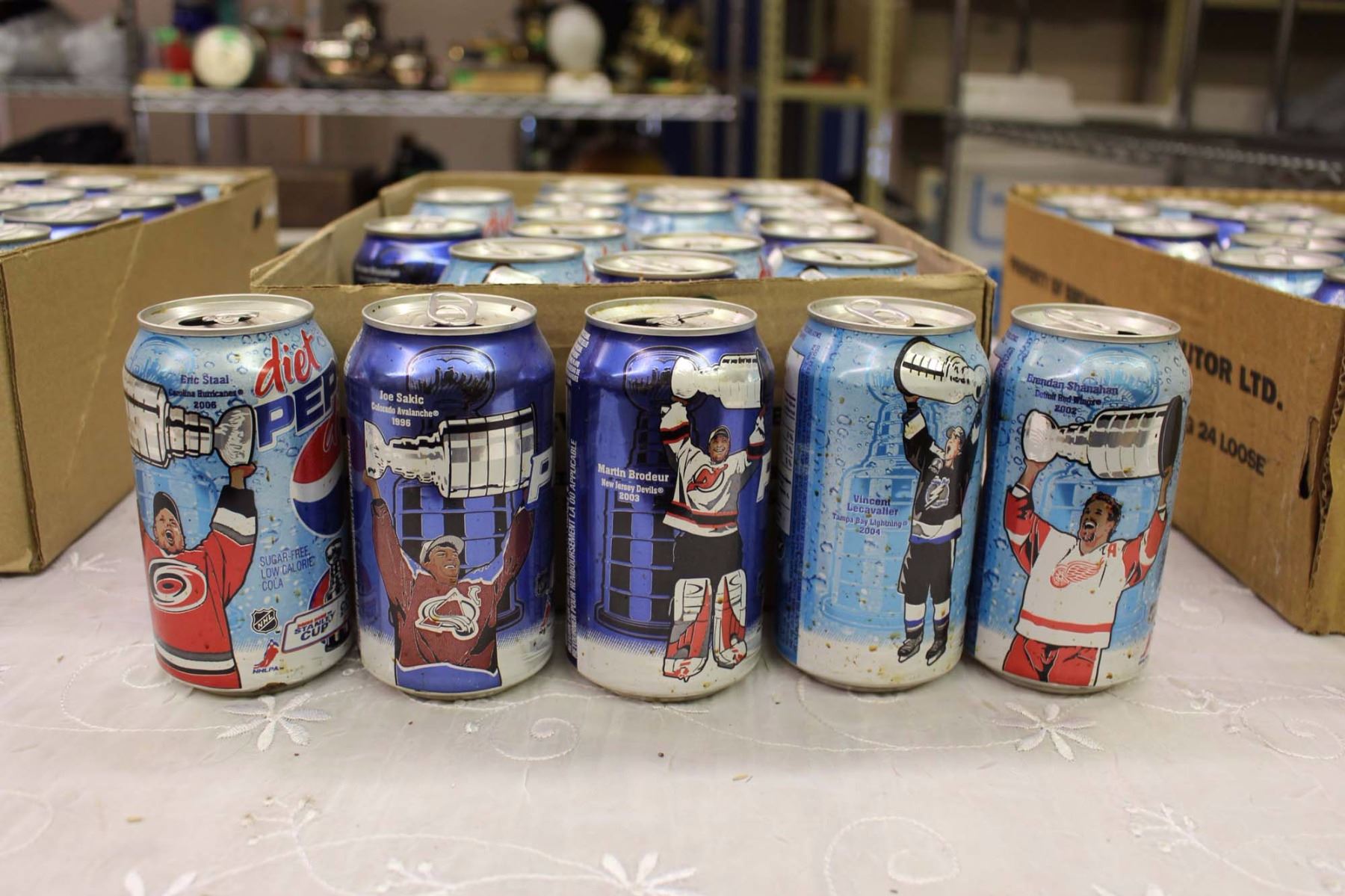 Lot of NHL Stanley Cup Pepsi& Diet Pepsi Cans (Labeled w/NHL Players)