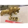 Image 2 : Brass Tiger& Vintage Car Statues