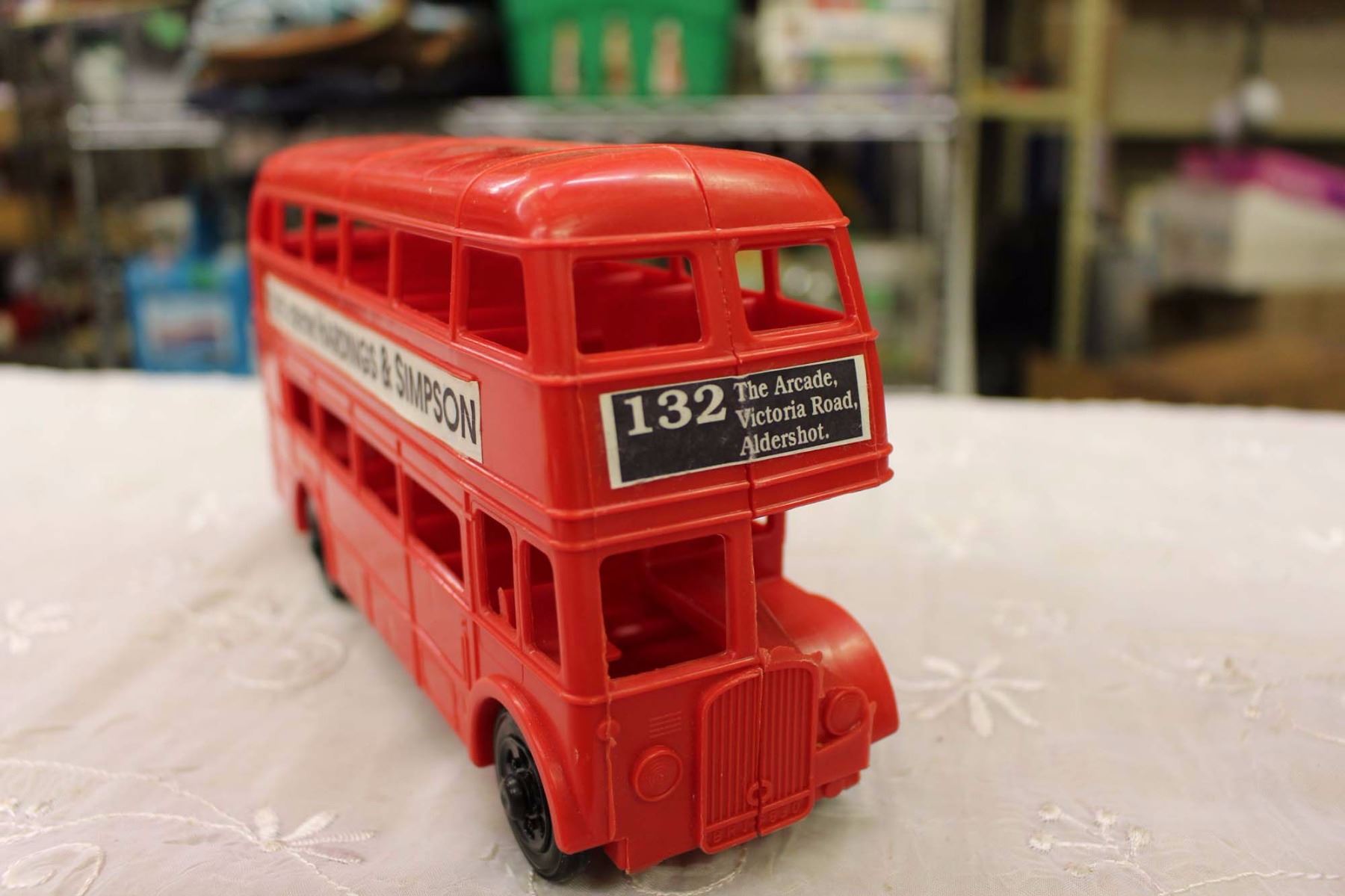 hot wheels london bus