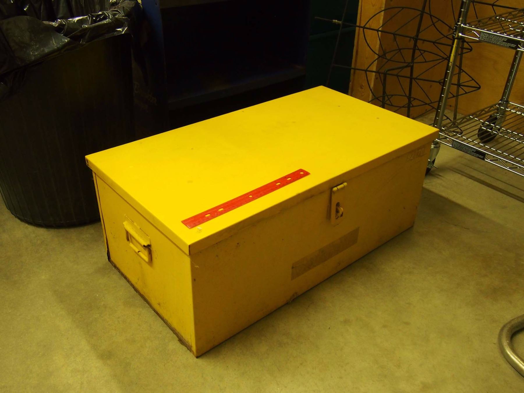 Yellow metal tool box Clearance