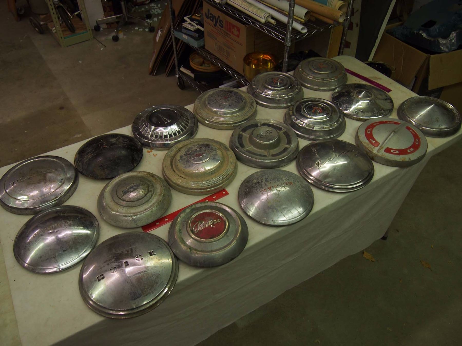 Huge Lot Of Vintage Hub Caps (18)
