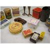 Image 5 : Lot Of Vintage Tins And Containers