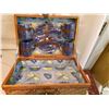 Image 3 : Picnic Basket For 4 And A Child's Canvas Chair