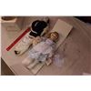 Image 3 : Lot Of Porcelain Dolls (2)