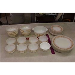 Lot of Thermo-Rey Glass Dishes& A Pyrex Casserole Dish(472-B)