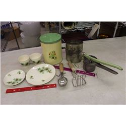 Lot of Vintage Green Coloured Kitchenware(Flour Sifter, Ice Cream Scoop, Etc;)