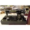 Image 2 : Hudson Bay Co. Portable Sewing Machine