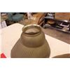 Image 2 : Vintage Lamp Shades (3)