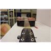 Image 6 : Mann Acoustic Guitar With Hummingbird Design