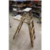 Image 1 : Small Wooden Ladder (45" Tall)