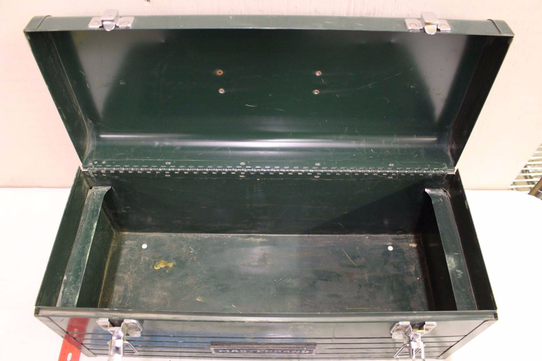 Masterhand tool box Clearance