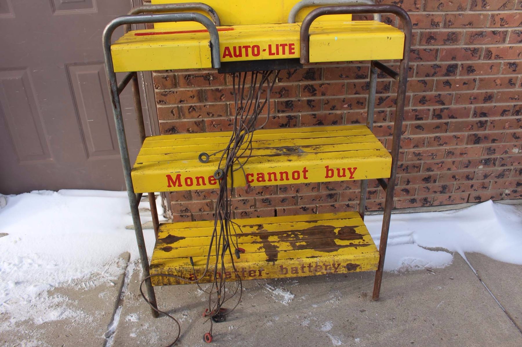 Autolite Battery Charger And Display Rack (62”x35”)