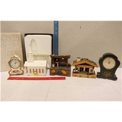 Lot of Vintage Wind-Up Music Boxes (5)