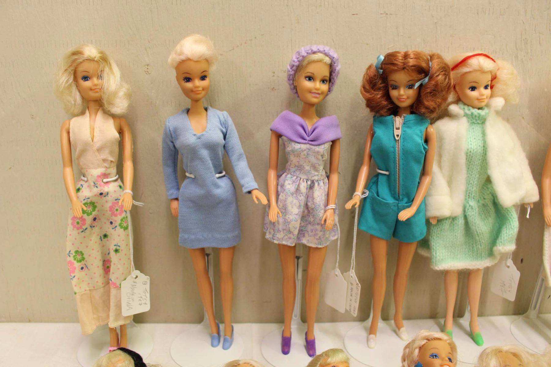 Lot of 1980's Barbie Dolls (15)(Some w/Stands)