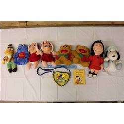 Lot of Vintage Stuffed Toys(Sesame Street Characters, Lucy&Snoopy w/1971 Book)