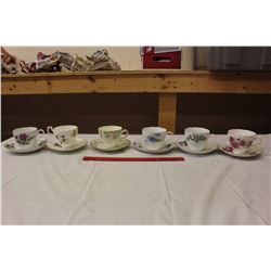 Lot of Matching Teacups And Saucers (6)