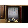 Image 2 : Working iPad, Wifi, 64GB, 3G, Includes Cable And Case