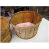 Image 3 : Pair Of Apple Baskets