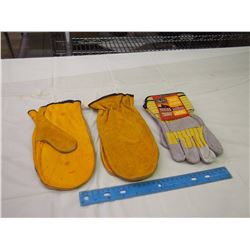 Lot Of Work Gloves (3 Pairs)