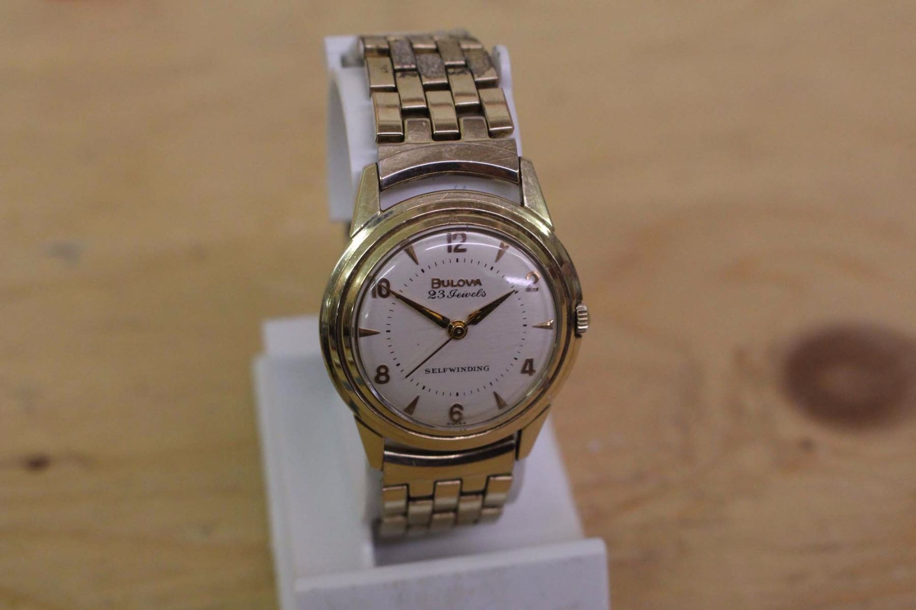 Bulova 23 Jewels SelfWinding Watch