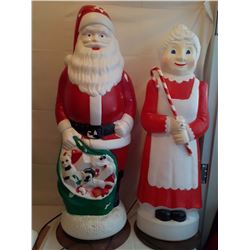 Mr&Mrs Claus Outdoor Decorations (Hard Plastic)(Working)