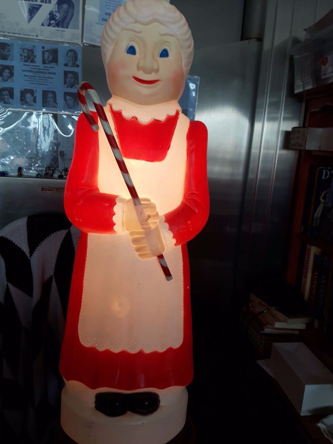 Mr&Mrs Claus Outdoor Decorations (Hard Plastic)(Working)