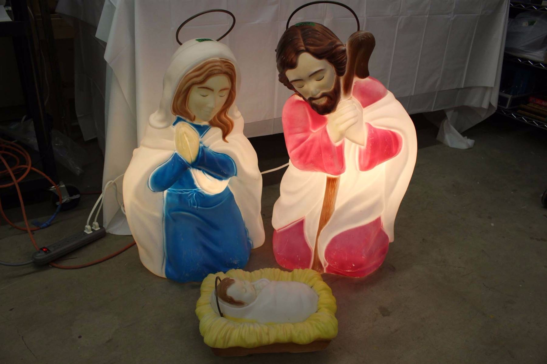 Nativity Scene Outdoor Decorations (Hard Plastic)
