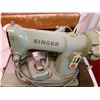 Image 2 : Vintage Singer Sewing Machine In Carrying Case