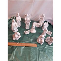 12 Piece Avon Nativity Scene Set w/2 Extras (1980's)