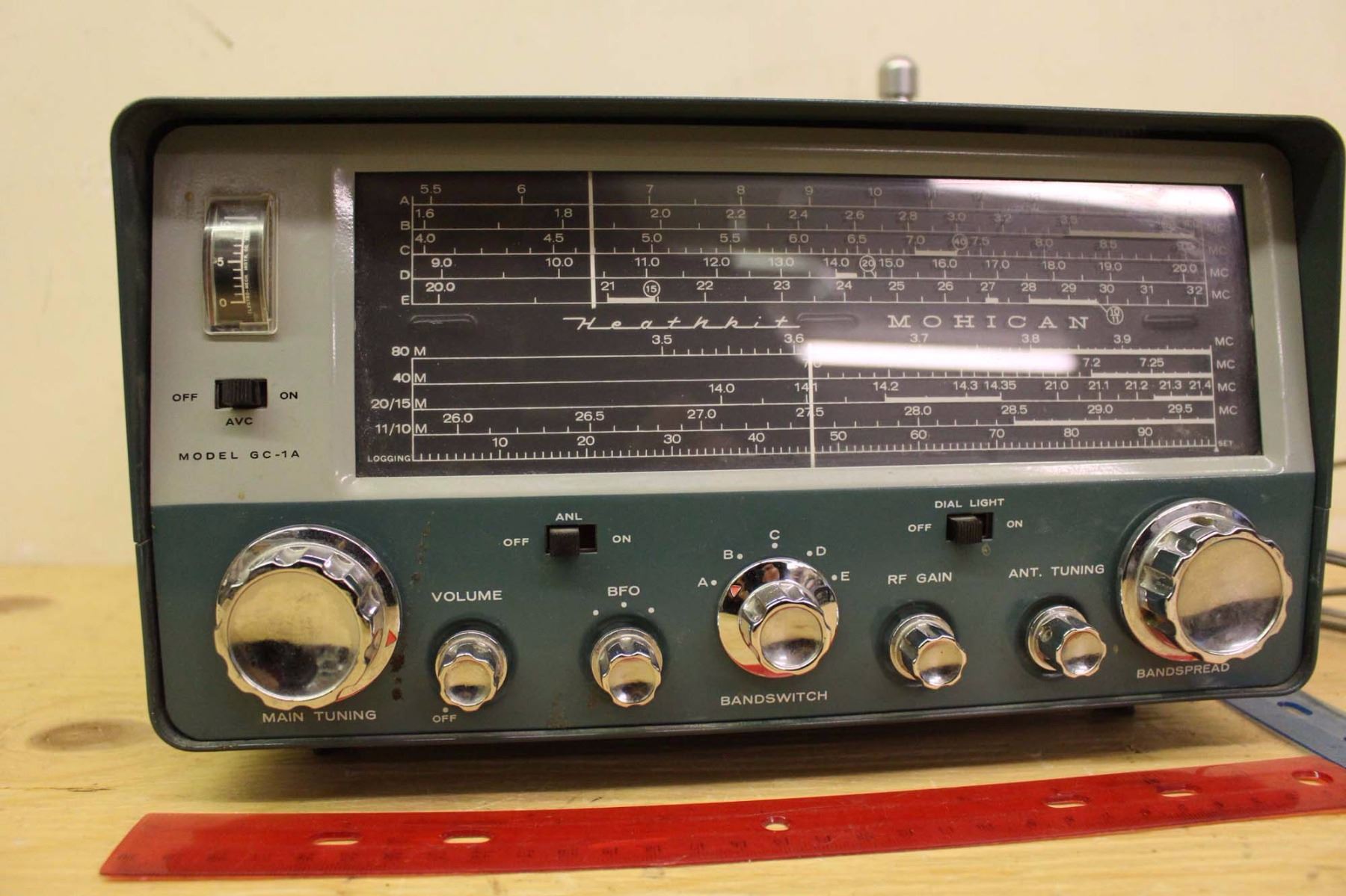 Shortwave Radio Receiver (Working Condition) (Heathkit Mohican Model GC1A)