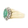 Image 2 : 14KT Yellow Gold 0.65ct Emerald and Diamond Ring