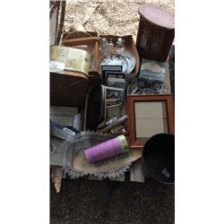 Pallet of picture frames, glass wear and