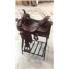 Image 2 : 16" Circle Y Saddle