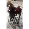 Image 2 : 15" Burgundy Color Saddle