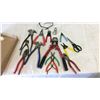 Image 1 : Box lot of miscellaneous tools