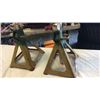 Image 1 : 2 jack stands