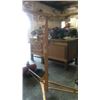 Image 1 : Drywall hanger