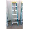 Image 1 : A frame ladder