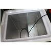 Image 3 : WHITE DANBY APARTMENT SIZED FREEZER