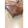 Image 2 : LARGE SOUTH CONE FURNITURE MAHOGANY COFFEE TABLE WITH 4 DRAWERS HAND MADE IN PERU