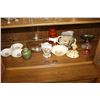 Image 1 : SHELF LOT OF COLLECTIBLE CHINA AND ART GLASS ETC